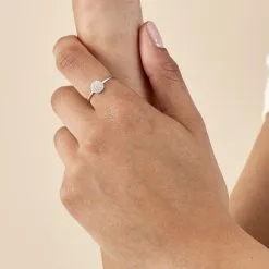 AGATHA FR Bague Fine CRISTAL - Cristal / Argenté -Anneau Soldes 02220483 136 52 M1