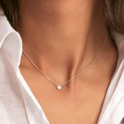 AGATHA FR Collier Ras Du Cou BELOVED - Cristal / Argenté 5 AGATHA FR Collier Ras Du Cou BELOVED - Cristal / Argenté -Anneau Soldes 02620945 136 TU M1